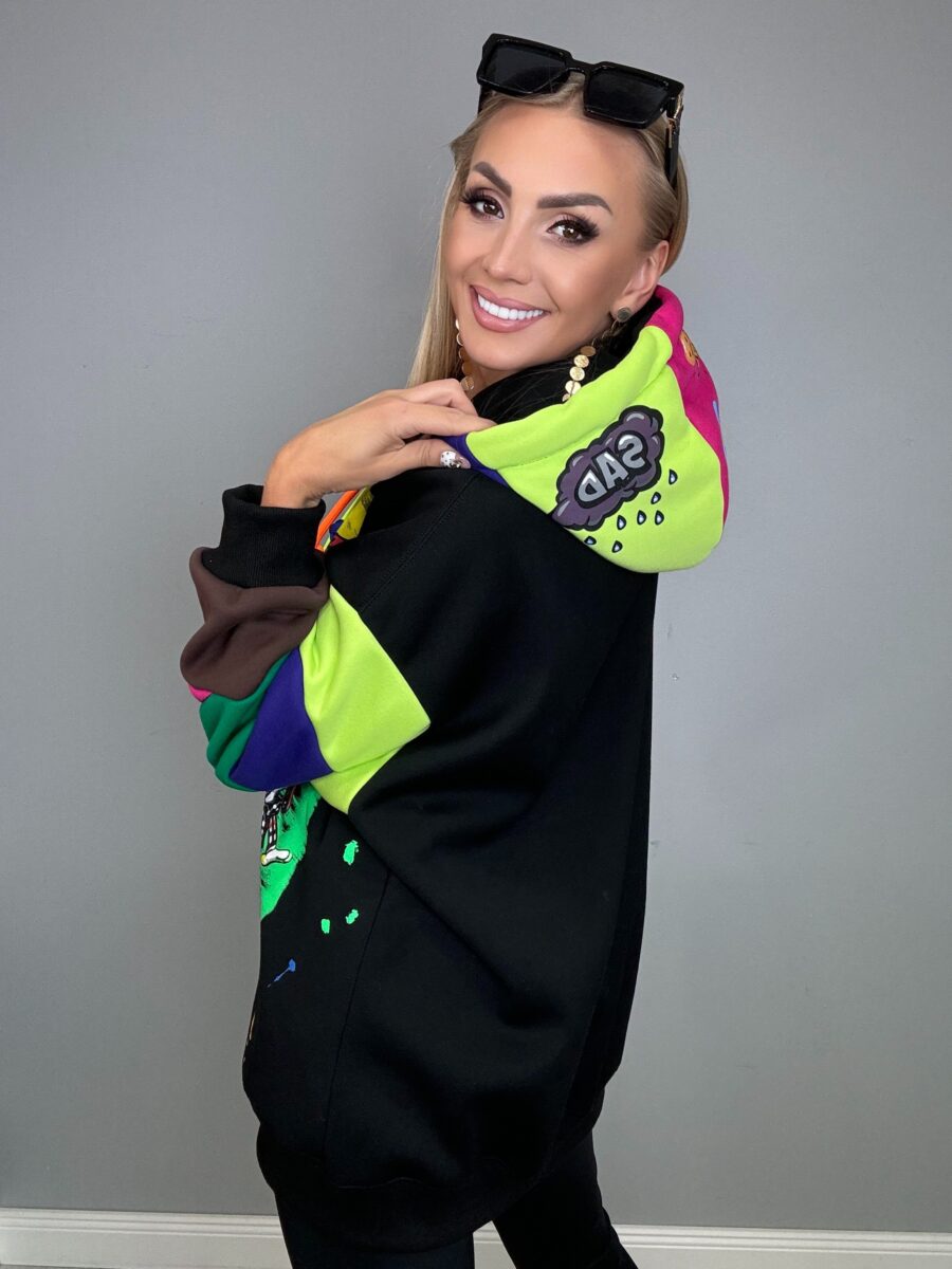 Bluza kolorowa z animowanymi postaciami - kolorowe sznurki i kaptur - obrazek 8