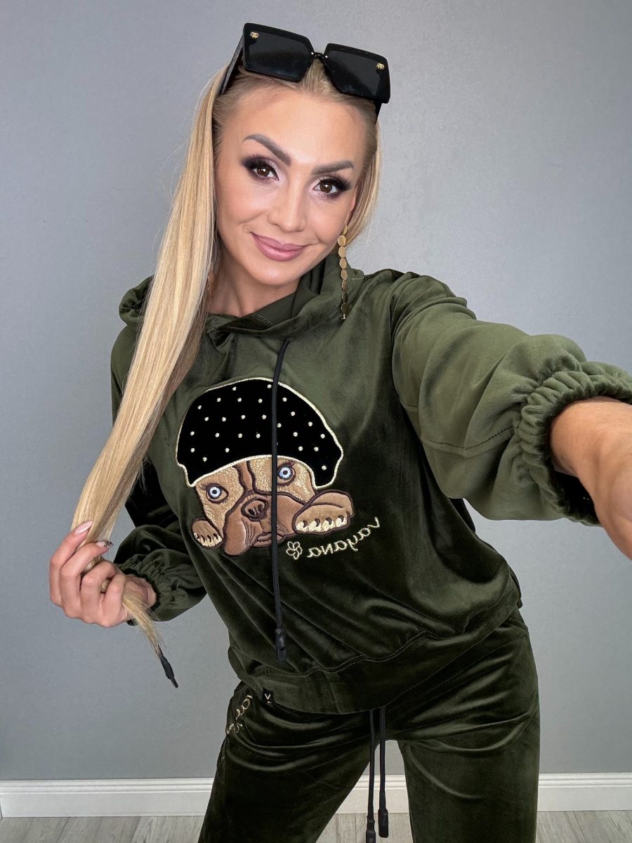 Piękna i Moda Komplet dresowy welurowy khaki z pieskiem 1 Komplet dresowy welurowy khaki z pieskiem - obrazek 1