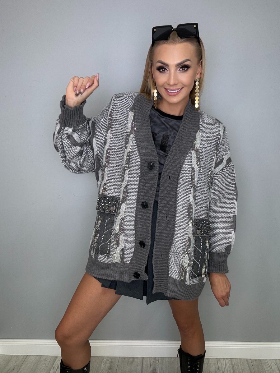 Unikatowy Kardigan zdobiony kryształkami - obrazek 1