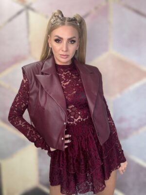 Kamizelka bordowa z ecoskóry - obrazek 3