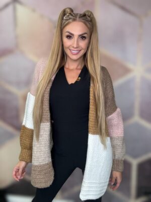 Kardigan oversize Chloe Latte-puder róż - obrazek 2