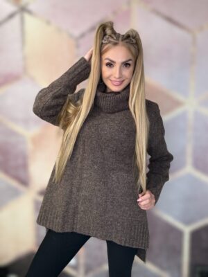 Swetr golf z przedłużanym tyłem brązowy - obrazek 2