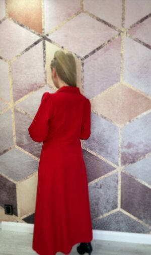 Unikatowa sukienka z wycięciami czerwona - obrazek 4