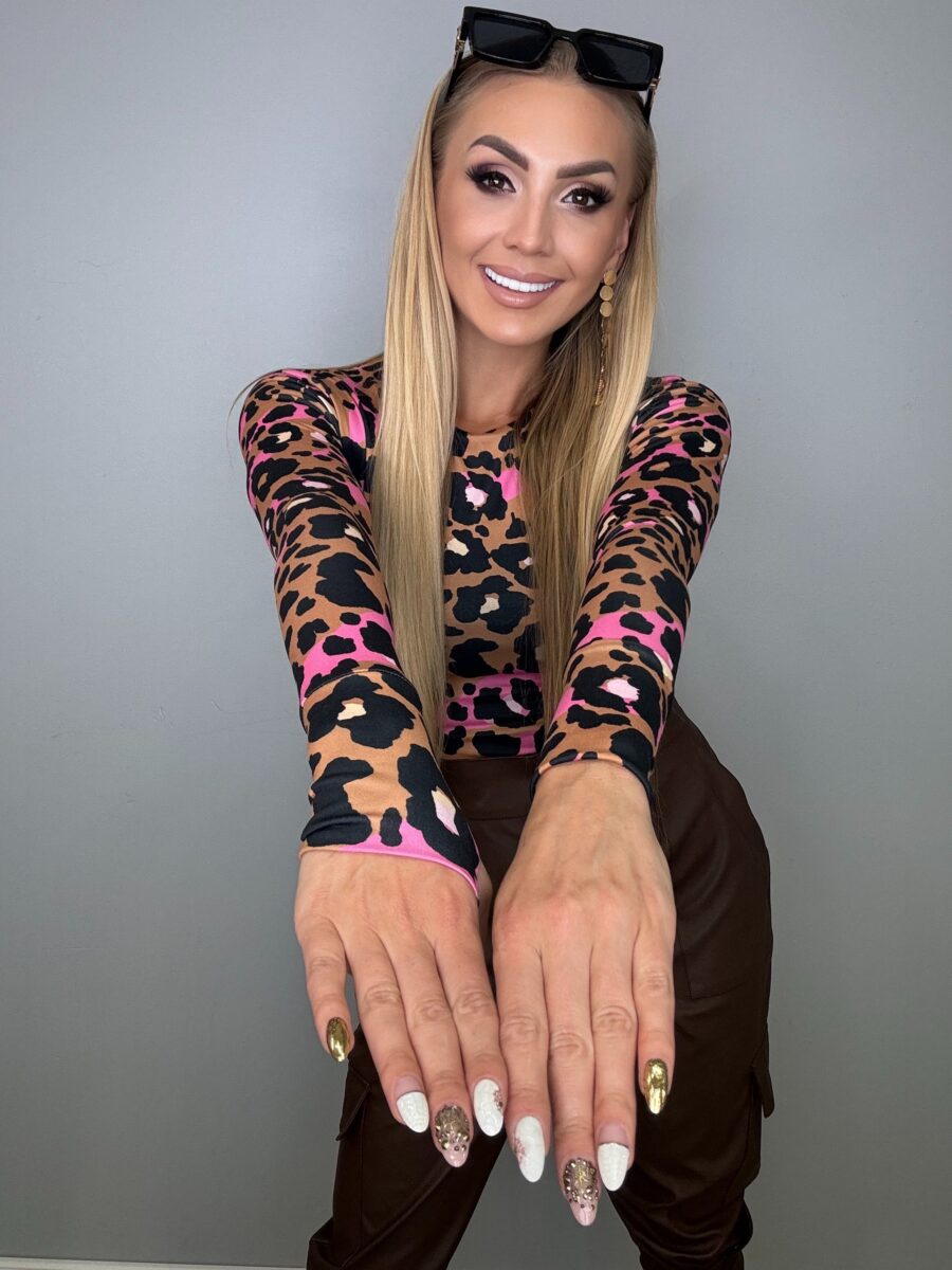 Bluzka w princie geparda - obrazek 4