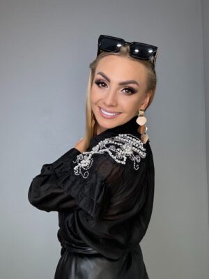 Fantastyczna czarna koszula z Bogatymi Zdobieniami - obrazek 4