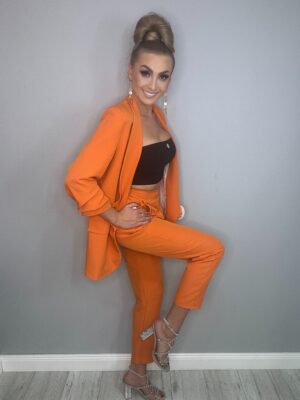 Komplet marynarka i spodnie w kolorze pomarańczowym - obrazek 7