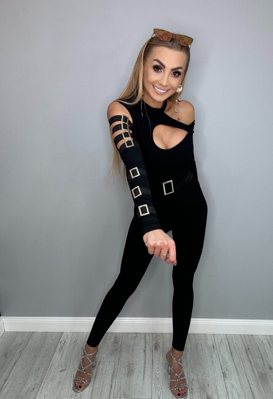 Modelujący kombinezon CZARNY z ozdobnymi klamrami i dekoltem PREMIUM - obrazek 4