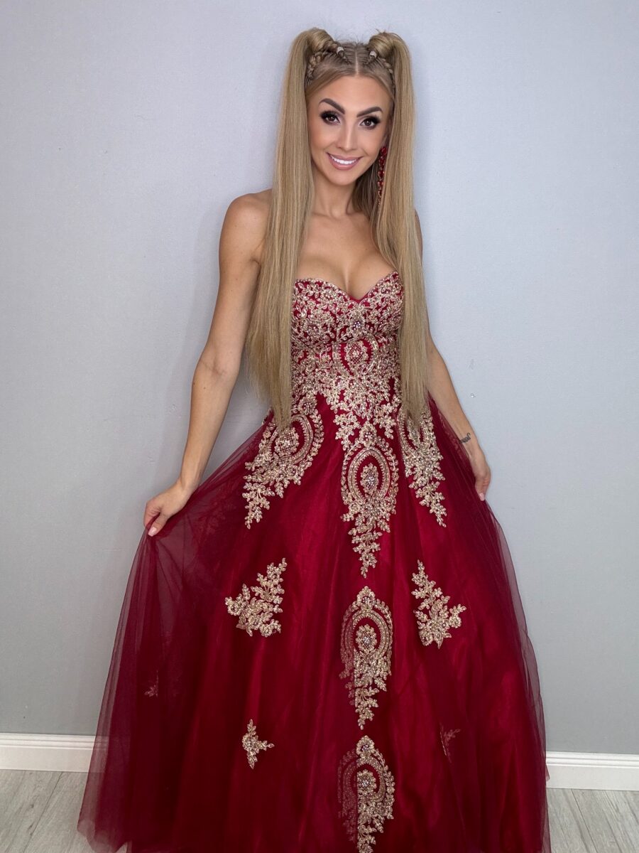 Bajkowa Suknia Księżniczki Czerwona - obrazek 2