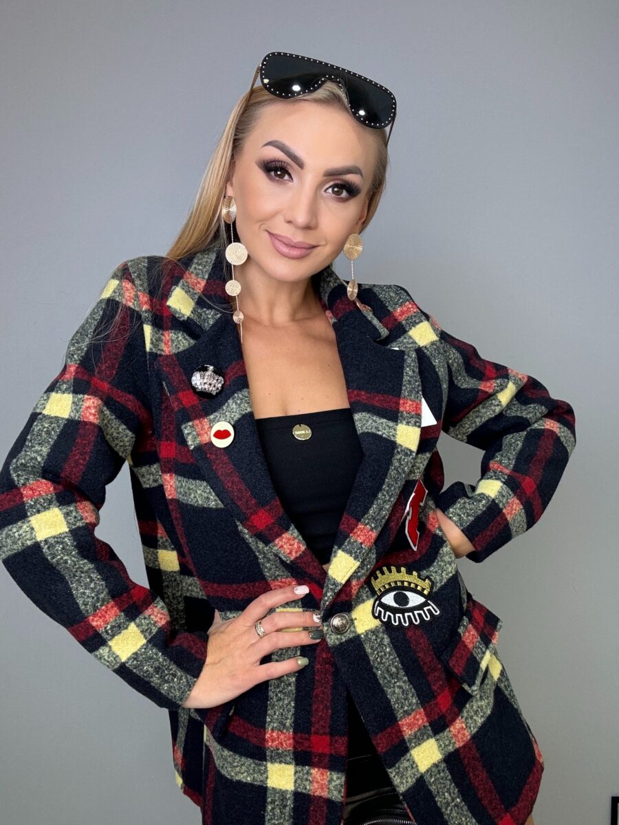 Płaszcz w Kratę - Wiosenne Must-Have 2 Płaszcz w Kratę - Wiosenne Must-Have - obrazek 1