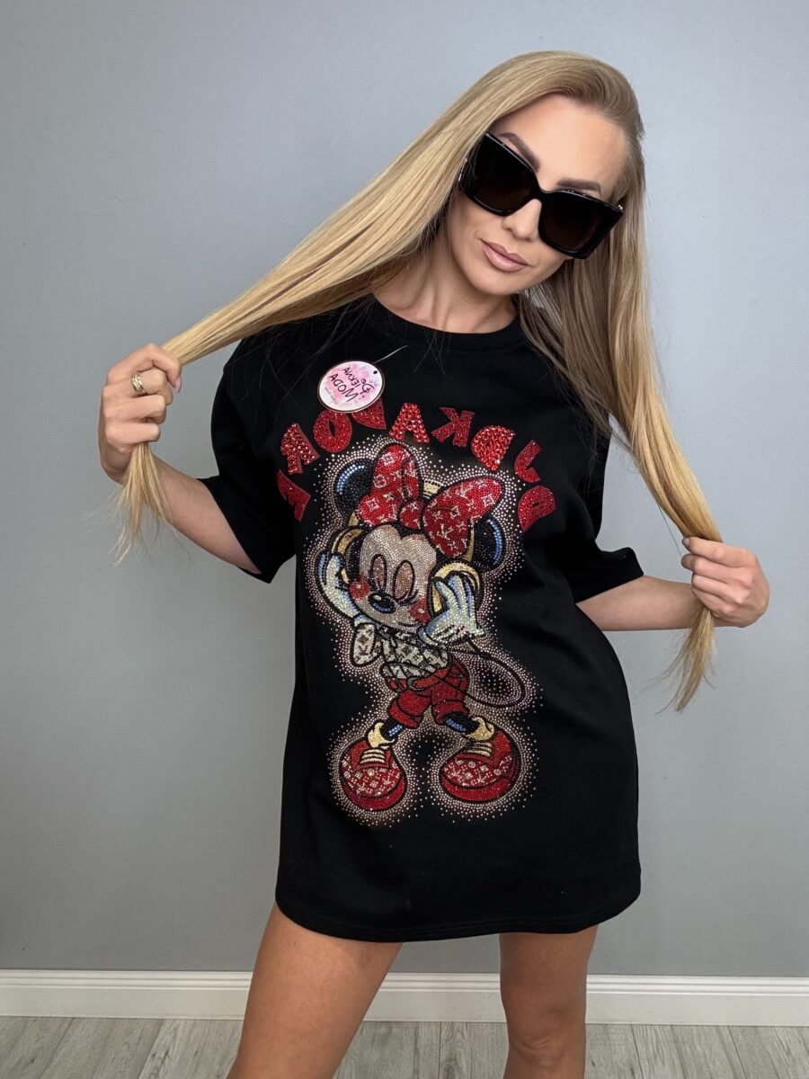 Czarna oversizowa koszulka z błyszczącym nadrukiem - obrazek 1