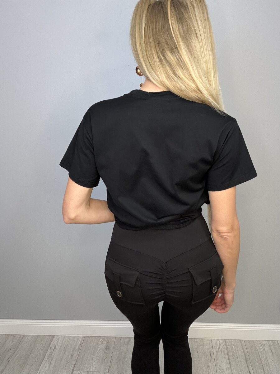 Czarne legginsy modelujące pośladki - obrazek 4