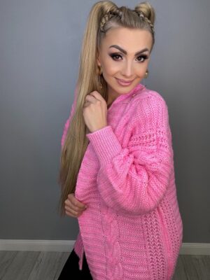 Przepiękny Sweterek w Kolorze Baby Róż - obrazek 2