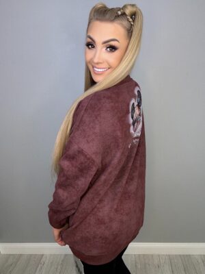 Bluza Premium z Bajkowym Motywem w Kolorze Bordowym - obrazek 4