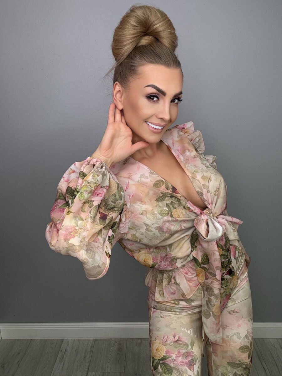 Elegancki Komplet Szyfonowy Beżowy Motyw Kwiatowy La Diva - obrazek 16