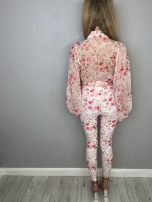 Elegancki komplet w romantycznym kwiatowym wydaniu - obrazek 7