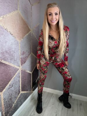 Kombinezon długi welurowy kwiatowy czerwone VASARI - obrazek 6