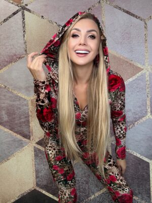 Kombinezon długi welurowy kwiatowy czerwone VASARI - obrazek 4