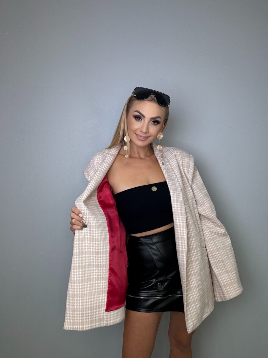 Płaszcz La Milla beżowo-biała pepitka z czerwoną podszewką - obrazek 3