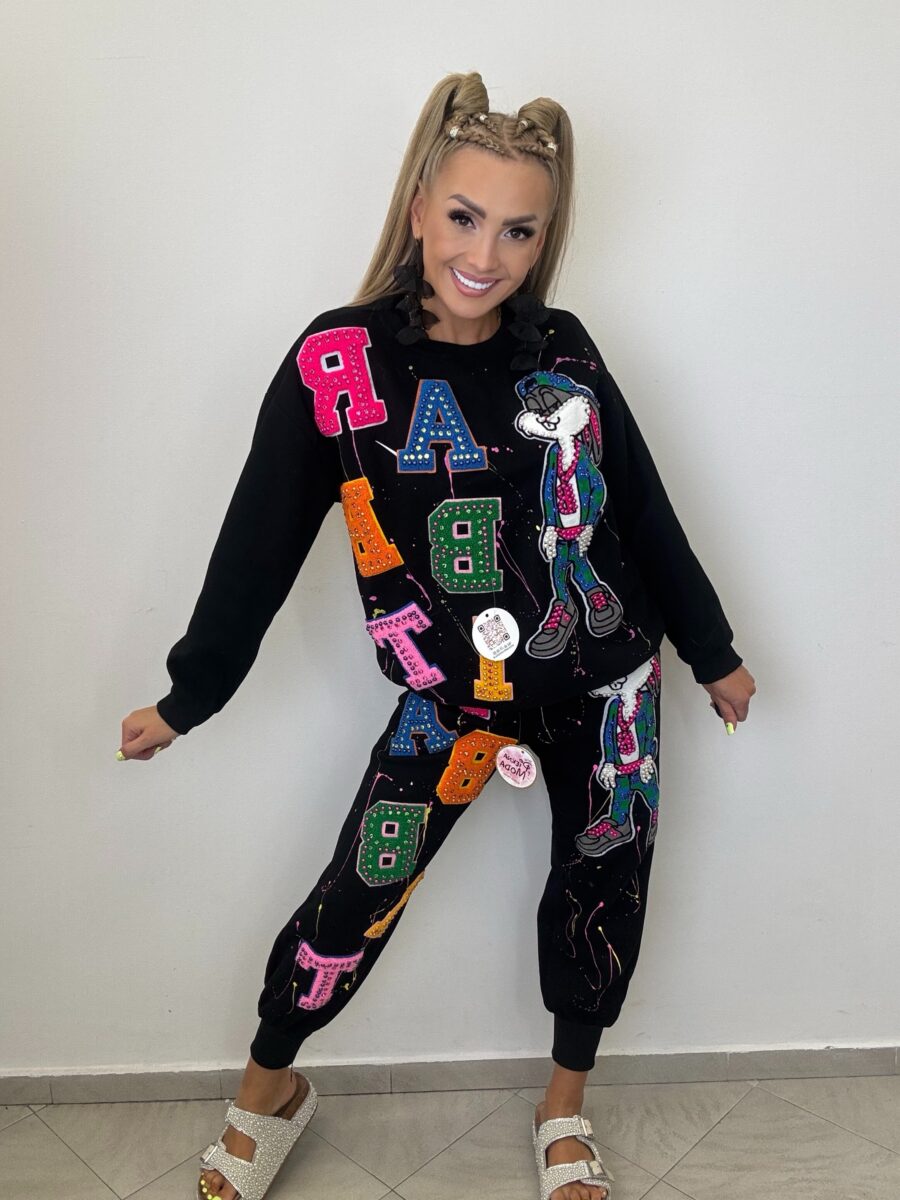 Dres czarny premium z aplikacjami – bajkowy - obrazek 1